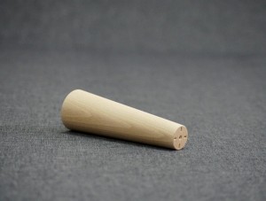 Nóżka meblowa - wys. 15 cm - BUK