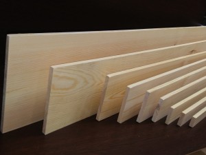 Deska  -  22 x 1 cm - heblowana - SOSNA