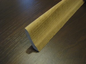 Listwa przypodłogowa - Dębowa  4 x 3 cm